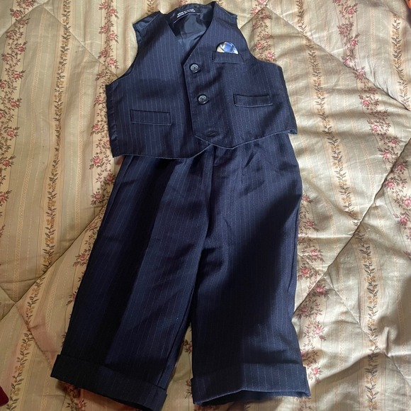 Huge Baby Boy Clothes Lot Nike Carters Gerber 128 Pc Tops Pants Pajamas 6 9 12 M - Picture 9 of 14